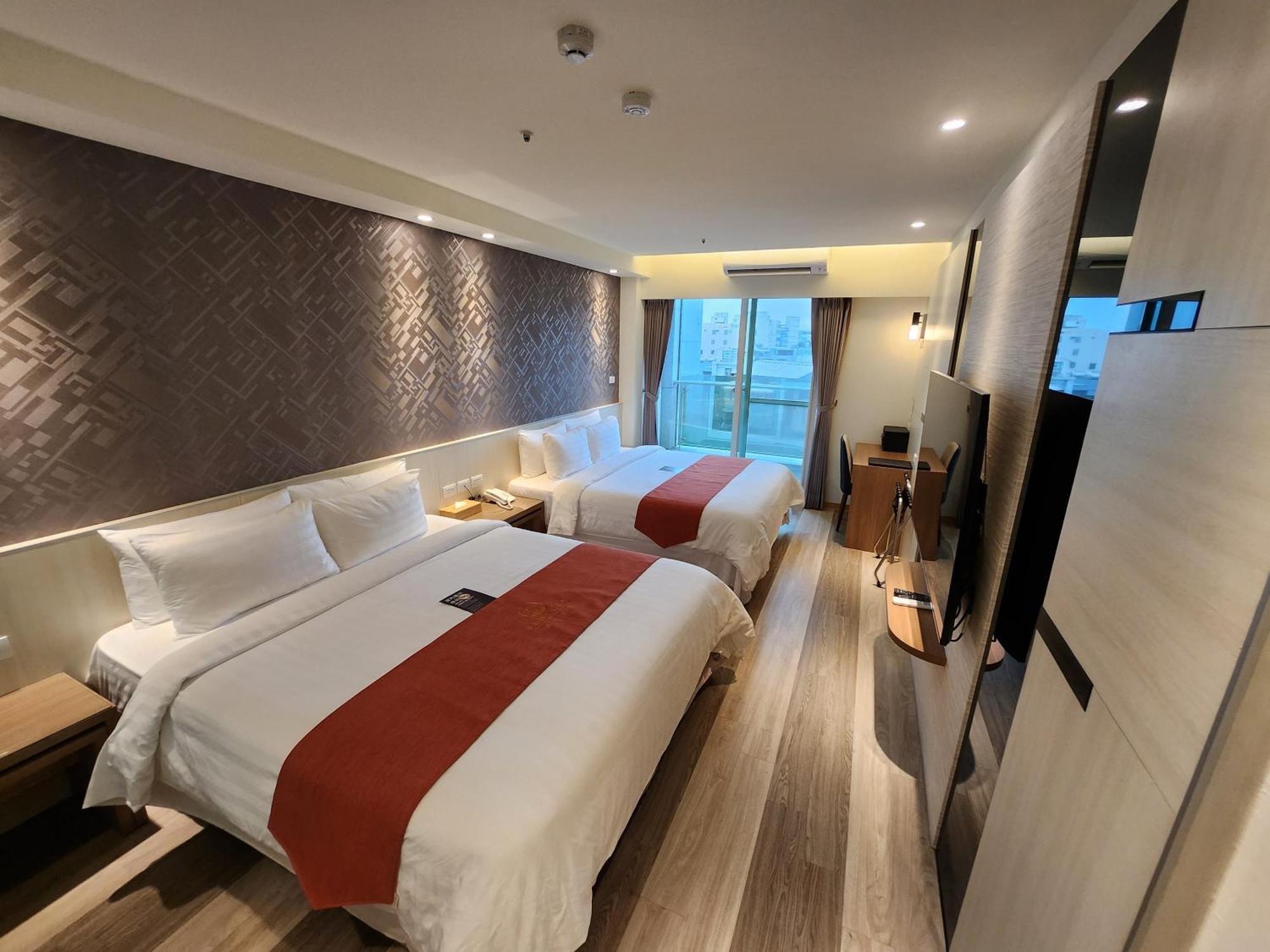 Bentley Hotel Zhongli Bagian luar foto