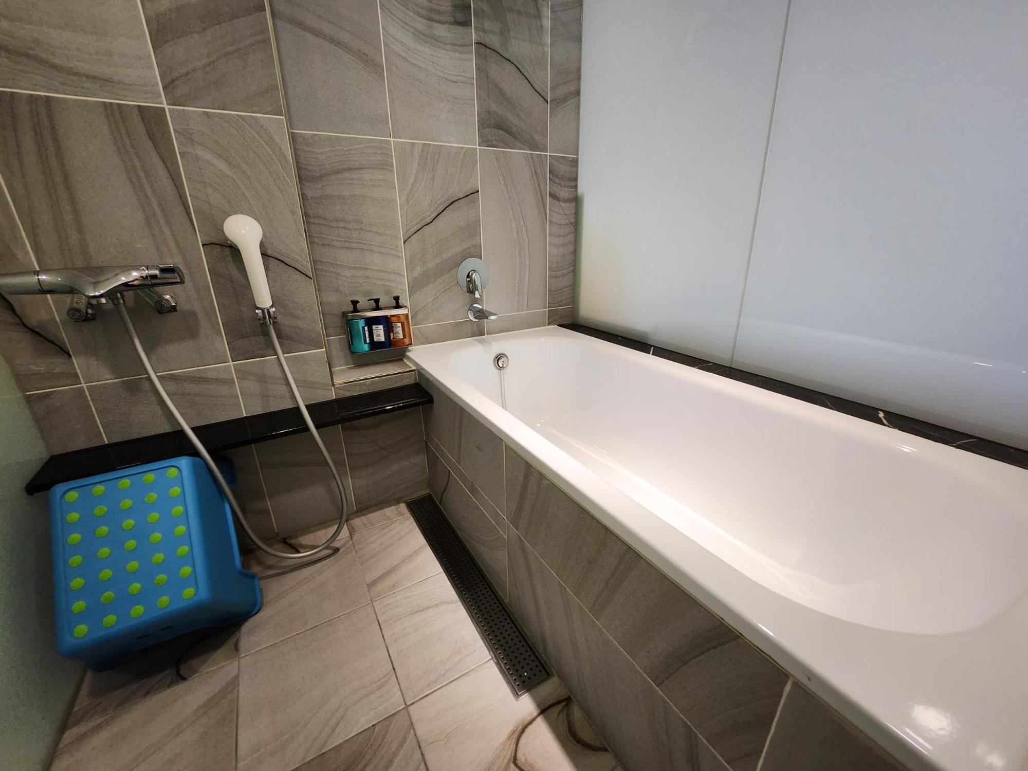 Bentley Hotel Zhongli Bagian luar foto
